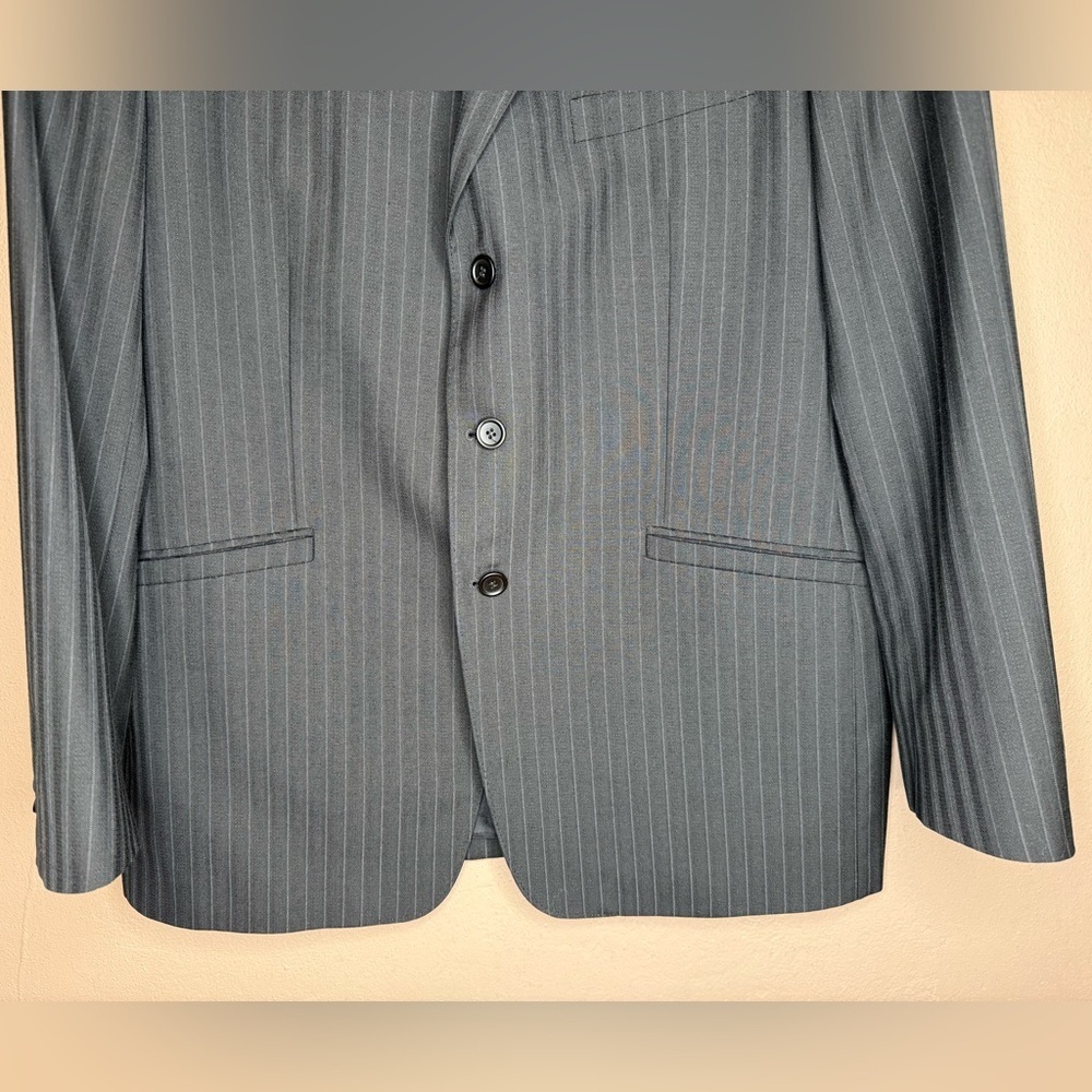 Versace Classic V2 Men's Vintage Pinstripe Wool-blend Blazer Suit Coat Size 58R - Picture 4 of 15